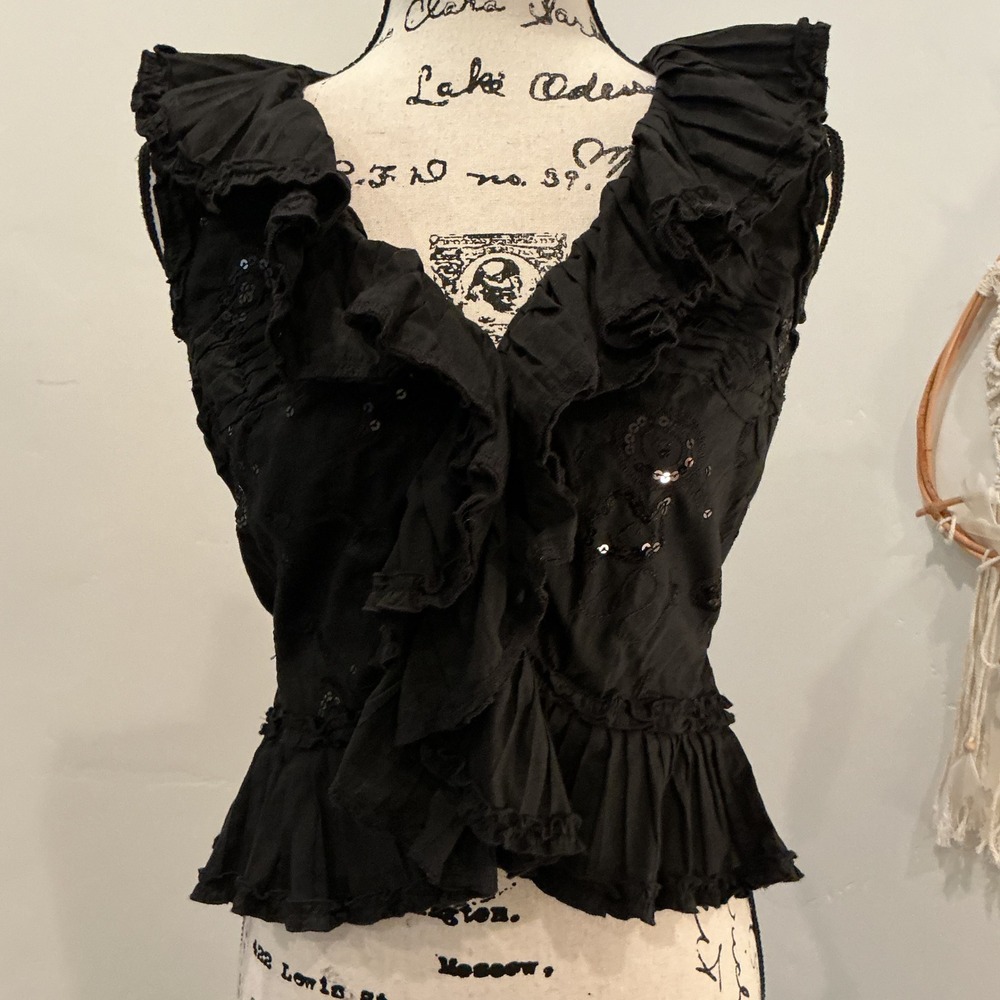 Hazel Sleeveless Blouse Medium Black‎ Embroidered Sequin Ruffle Peplum Boho Top